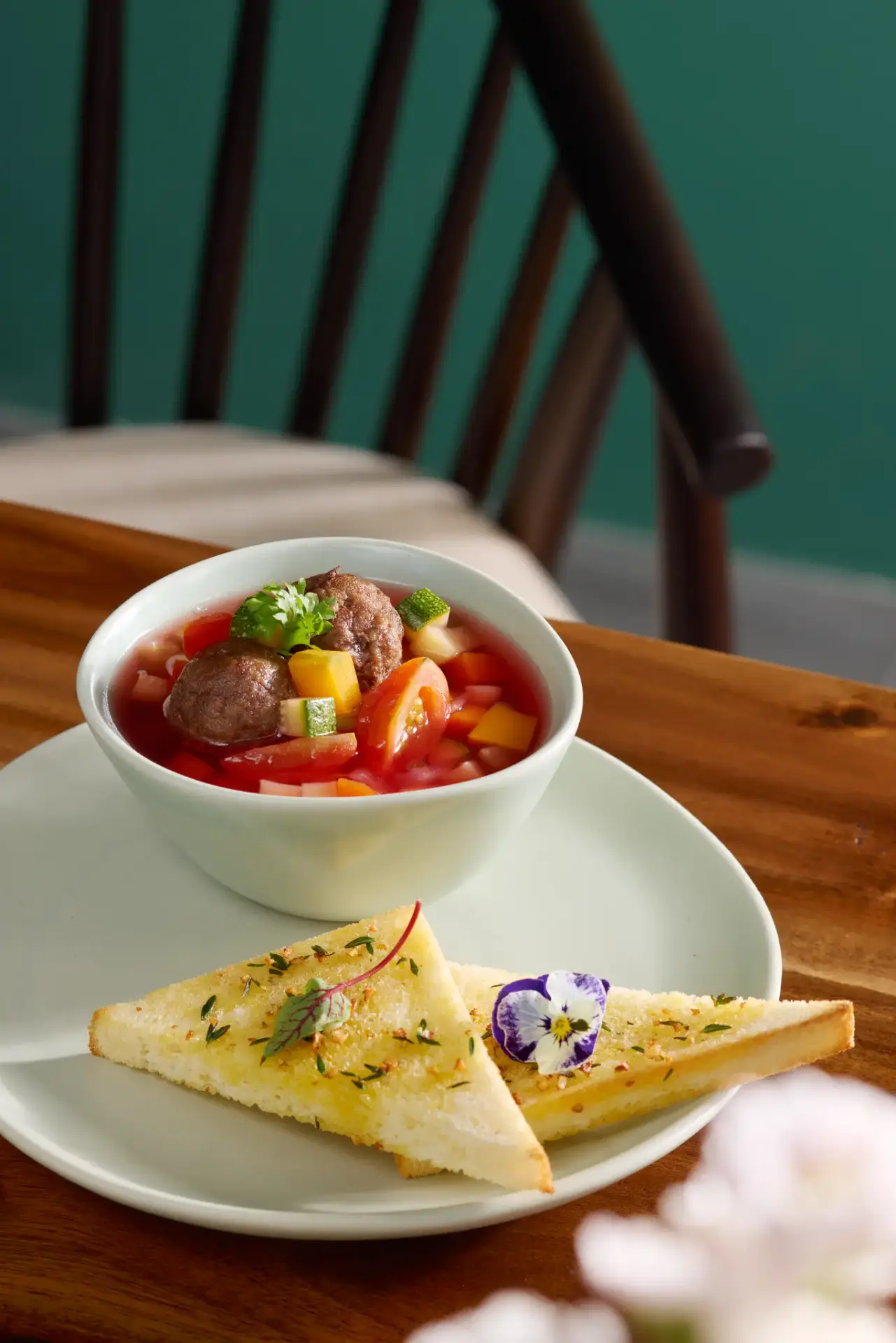 Elegant dining ambiance